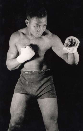 Kamara (boxeur au Centre Sporting Club Rochefortais, catégorie mi-lourd), 1937