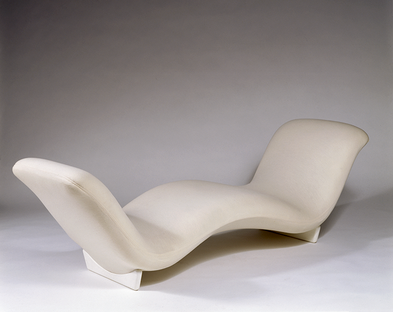 © Visuel chaise longue, Pierre Paulin _ années 1970/Mobilier national/ Photographe Philippe Sébert